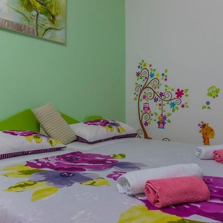 Michelle Apartment Crikvenica Exterior foto