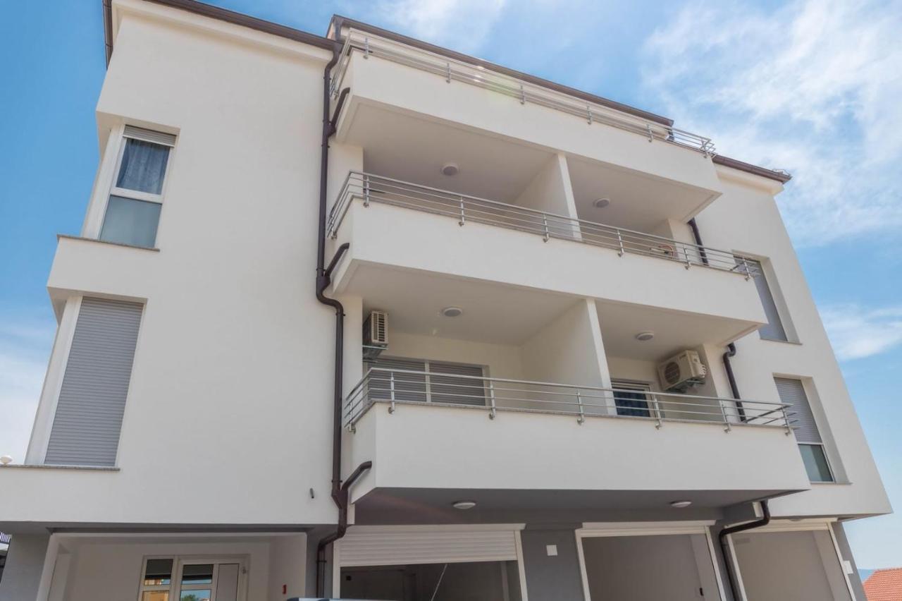 Michelle Apartment Crikvenica Exterior foto